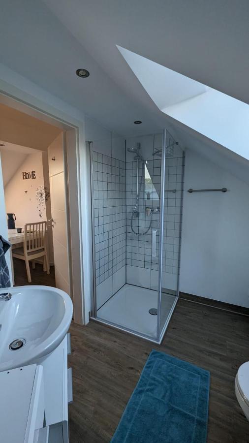Helle Wohnung Mit Zwei Schlafzimmern Eching  Esterno foto
